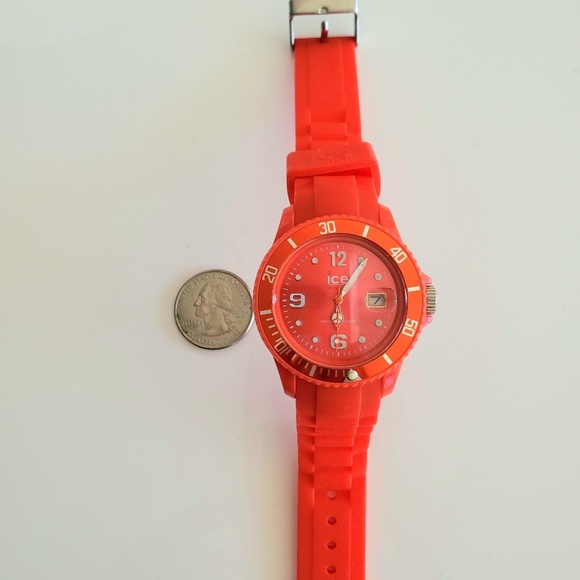 ICE Red Watch with silicone band - Picture 4 of 4